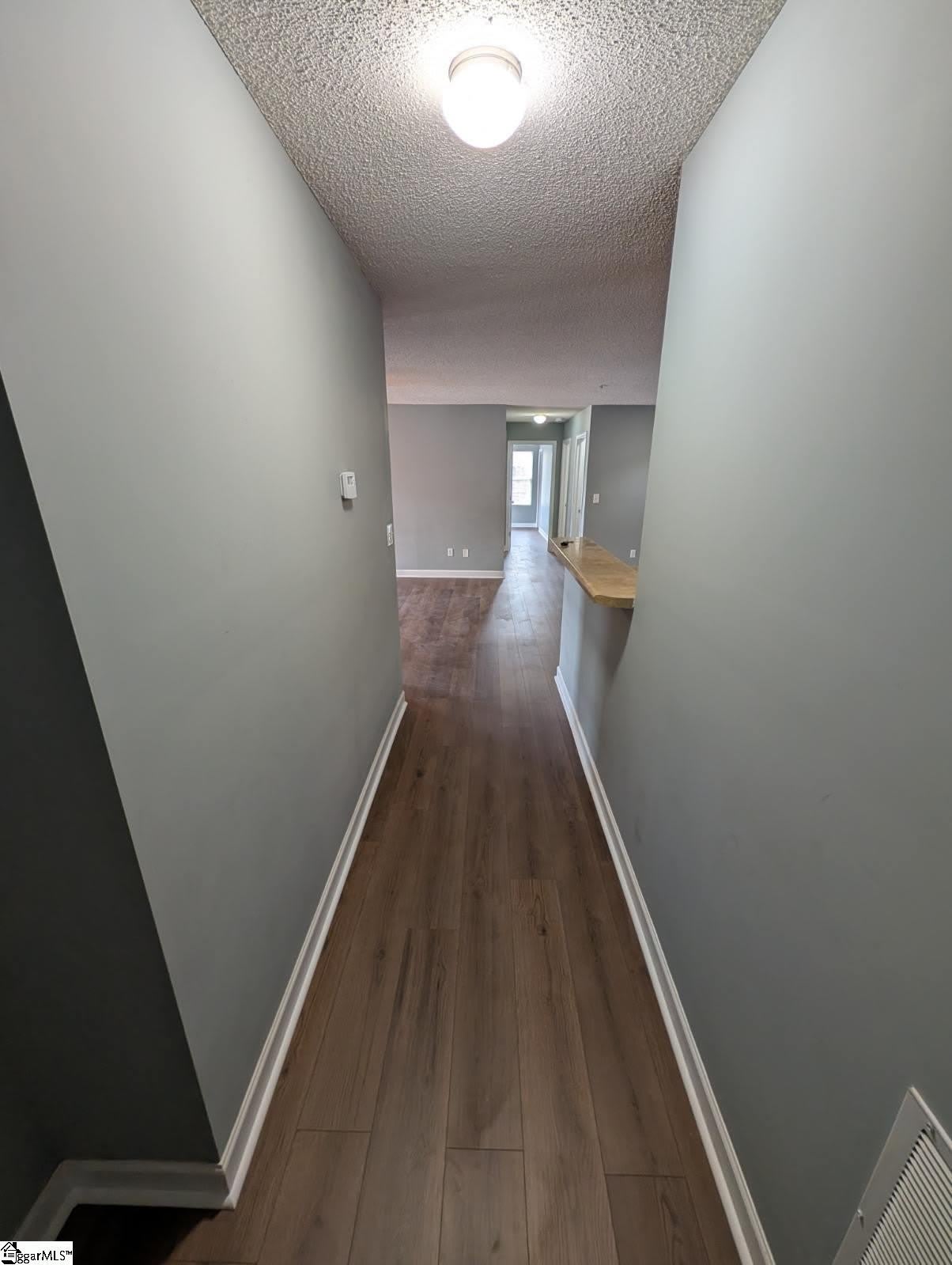 220 Outlook Drive – photo 5