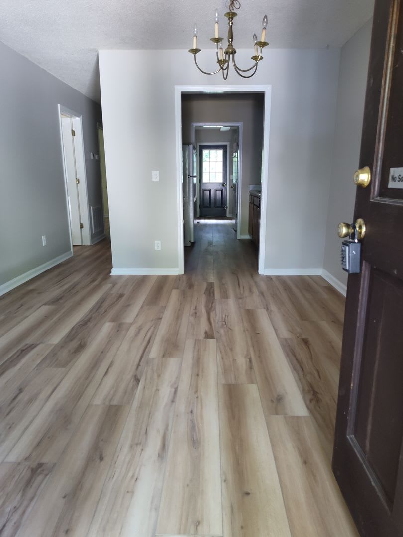 1228 Winslow Ave. – photo 2