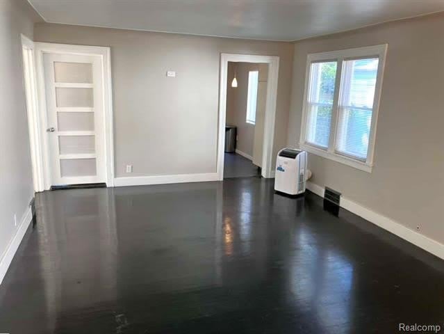360 WORDSWORTH Street – photo 5