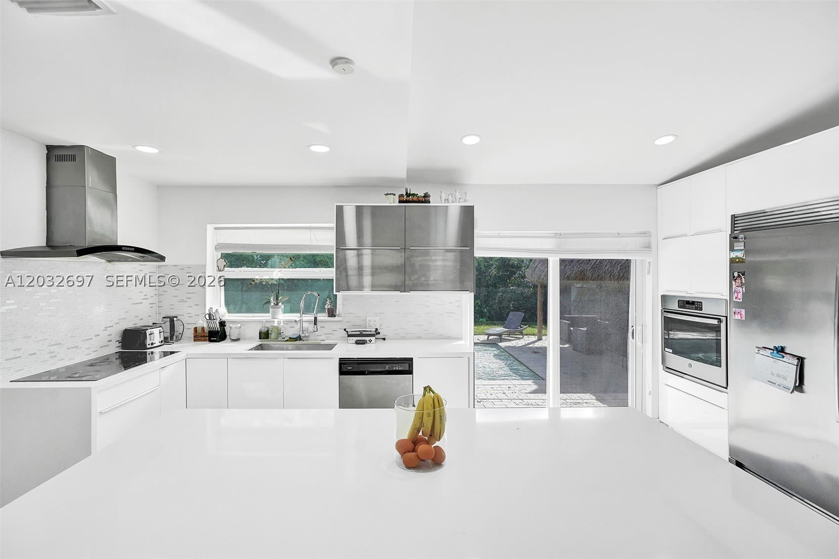 2190 NE 122nd St – photo 3