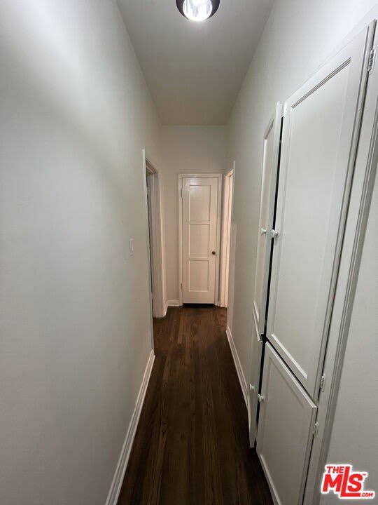 111 N Harper Ave – photo 4