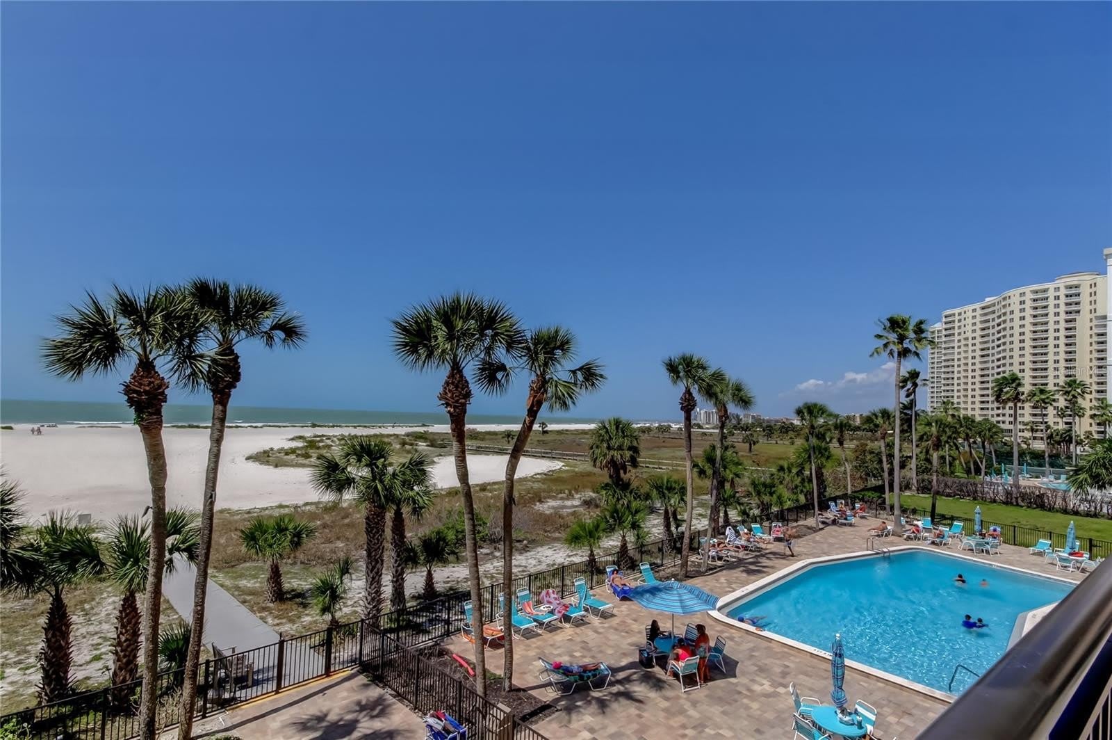 1270 GULF Boulevard – photo 1