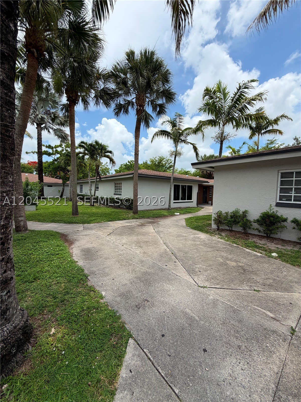 2557 NW 60TH TER – photo 2