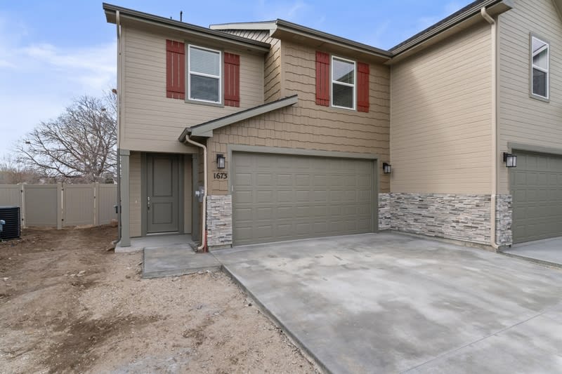 1673 North Solterra Ln – photo 4