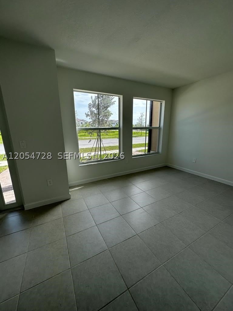 26460 SW 148th Ct – photo 4