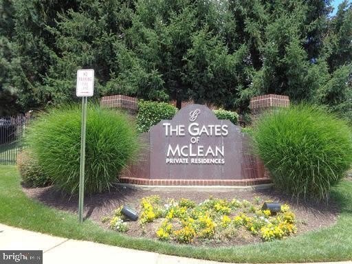 1571 SPRING GATE Drive – photo 1