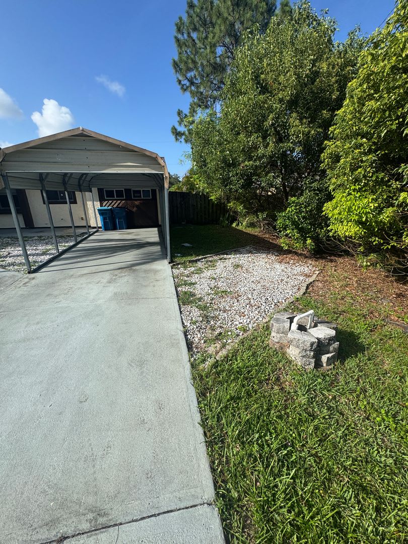 3 Bedroom 1 Bath Home with Fully Fenced Backyard for Rent in SE Palm Bay – photo 5