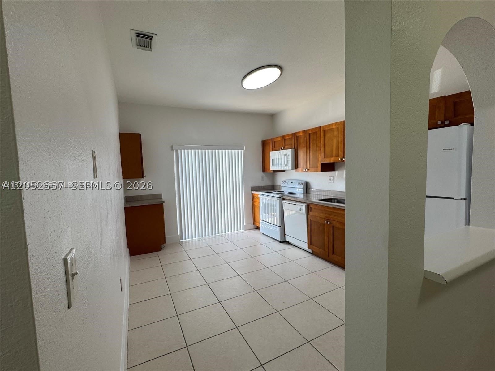 6912 NW 179th St – photo 3