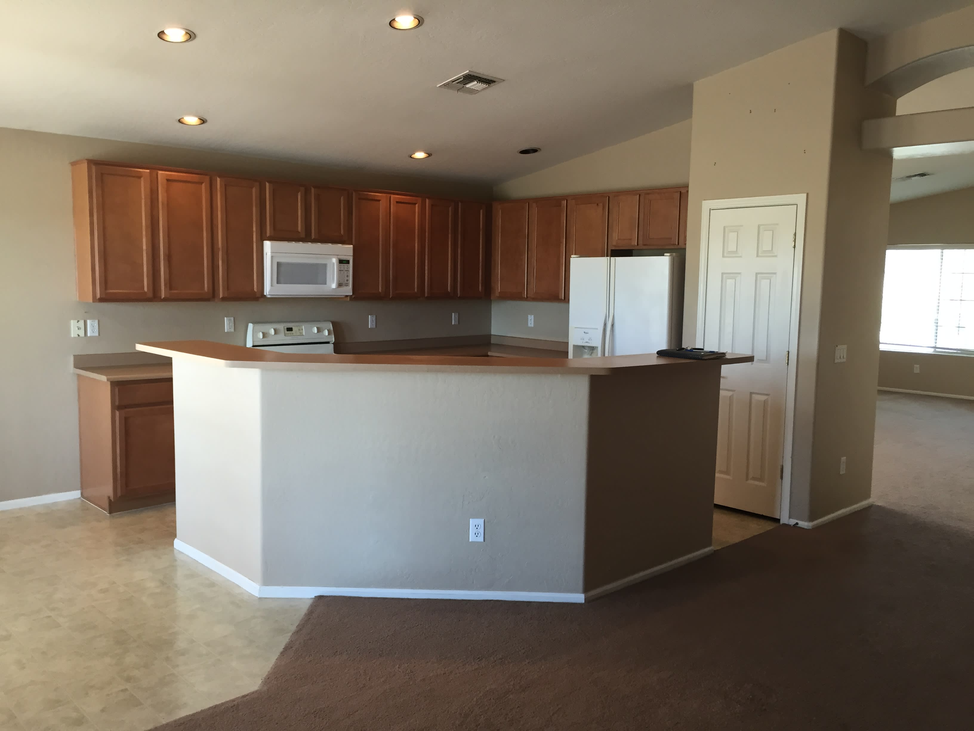 7206 S 58th Ave – photo 4