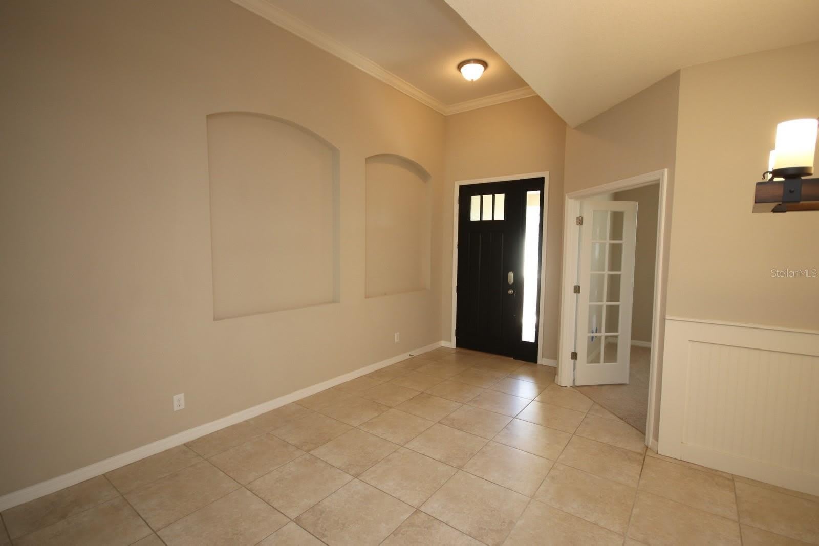 8827 SENTIERO Drive – photo 4