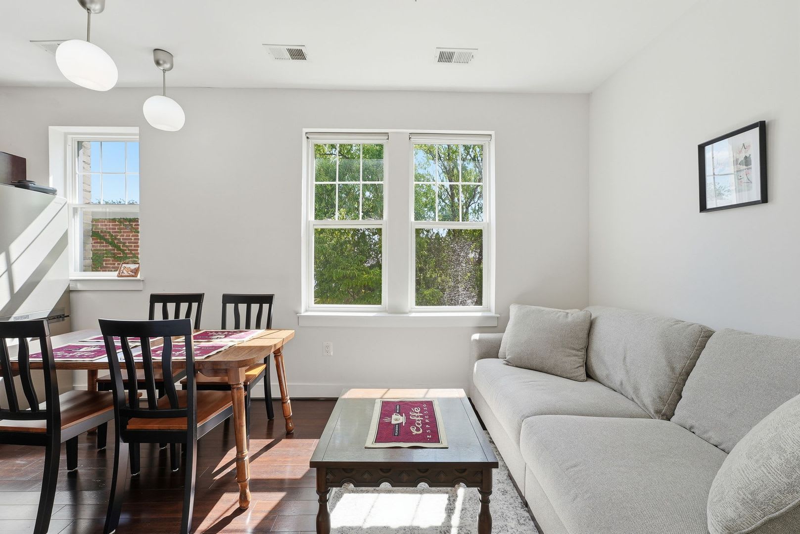 Sun-Filled Furnished 1BR in the Heart of Capitol Hill! – photo 5