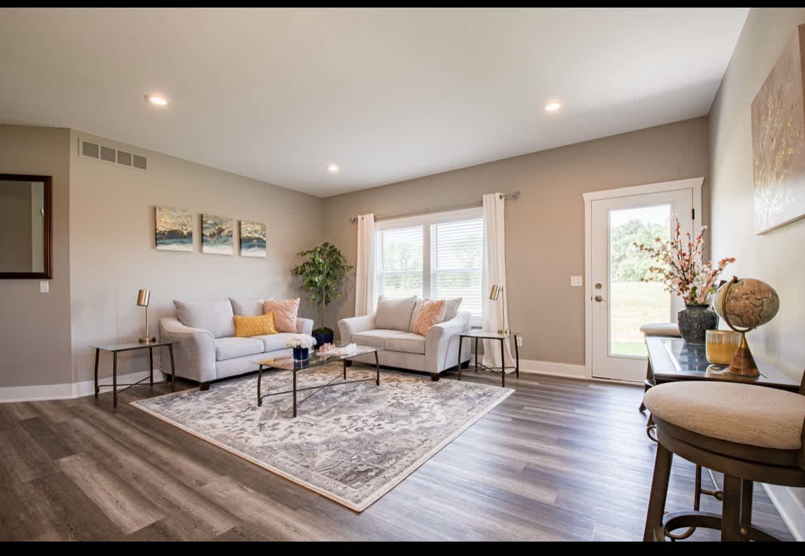 67 Percy Dr 1 – photo 5