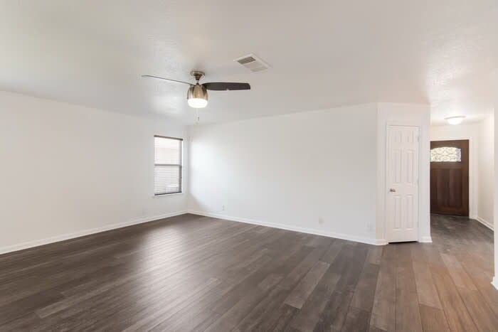 758 Great Oaks Drive – photo 4