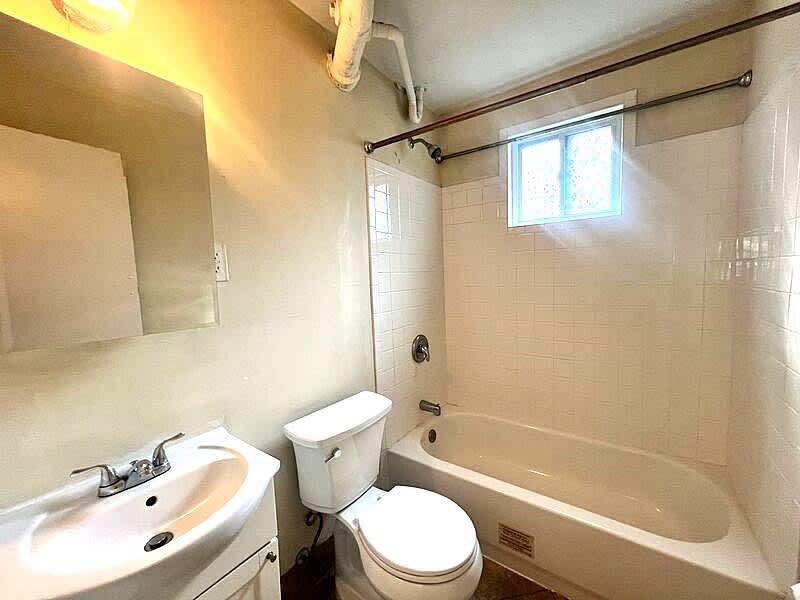410 Dobson Street – photo 5
