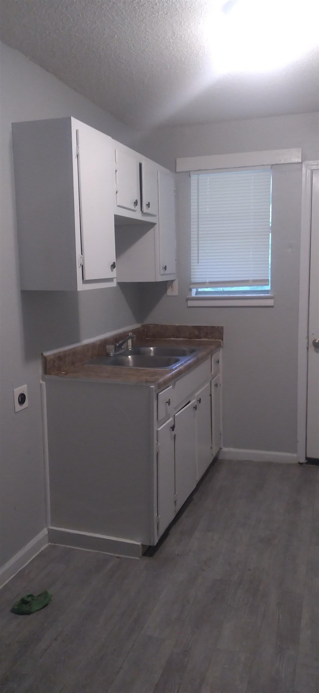 2116 HOWELL Ave – photo 4
