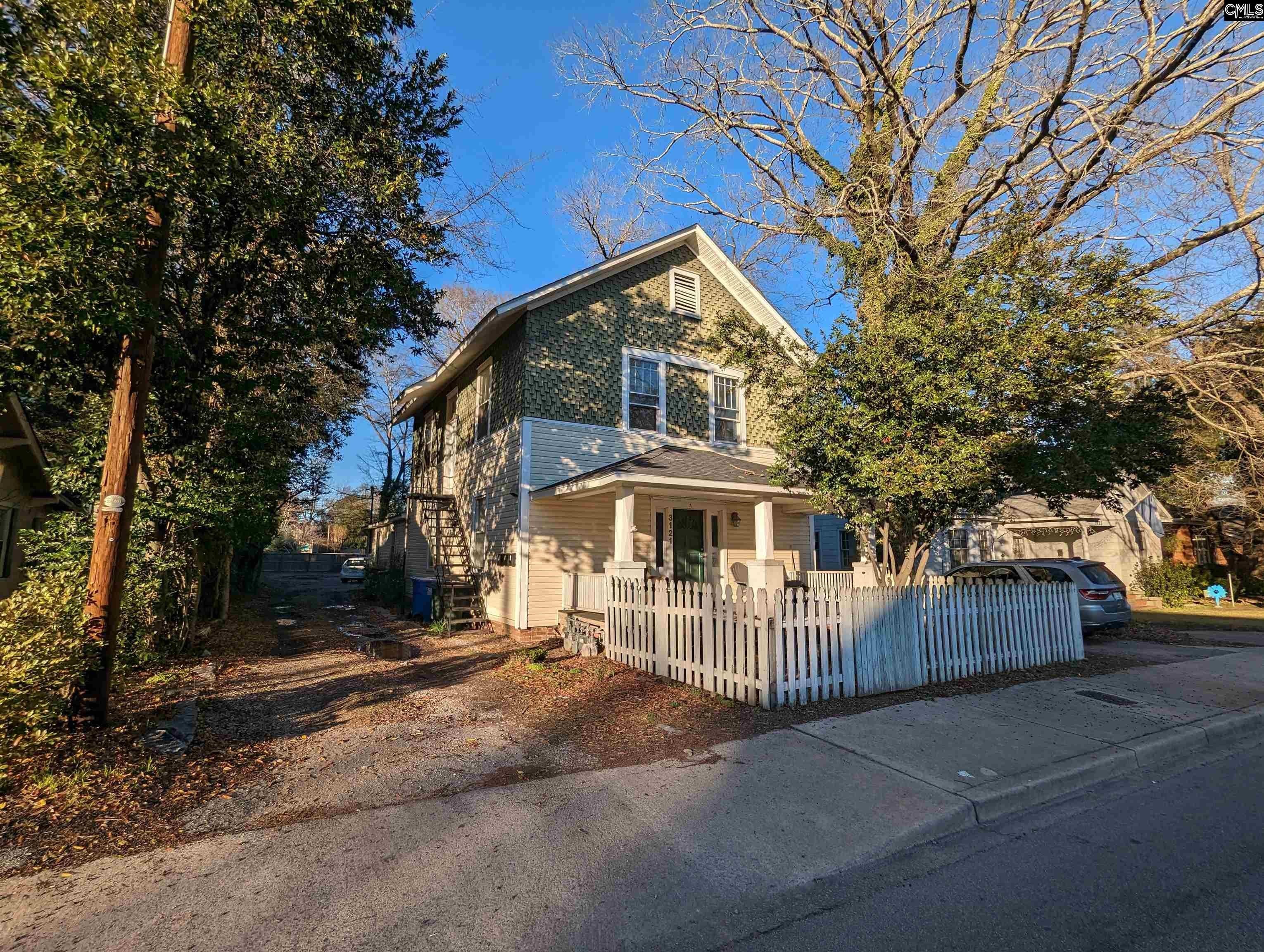 3121 Rosewood C Drive – photo 1