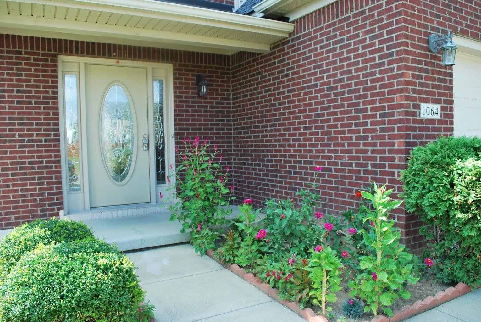 1064 Jouett Creek Drive – photo 2