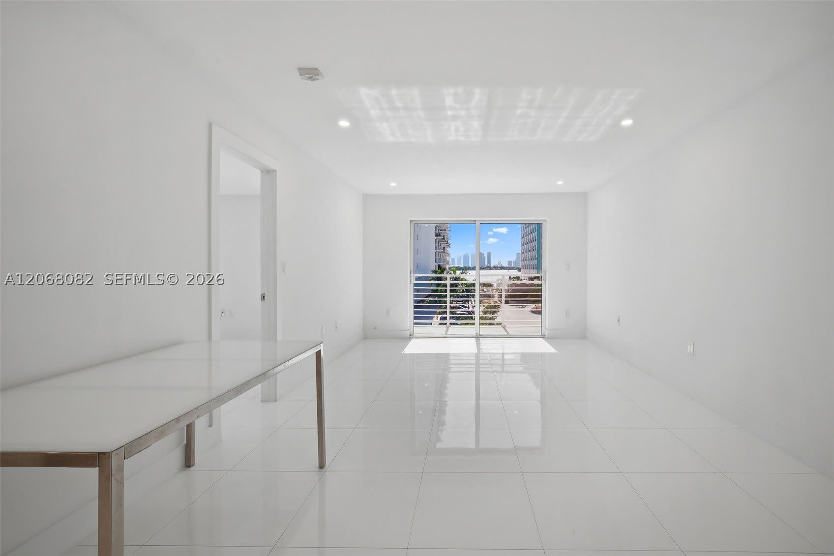 1245 West Ave – photo 3