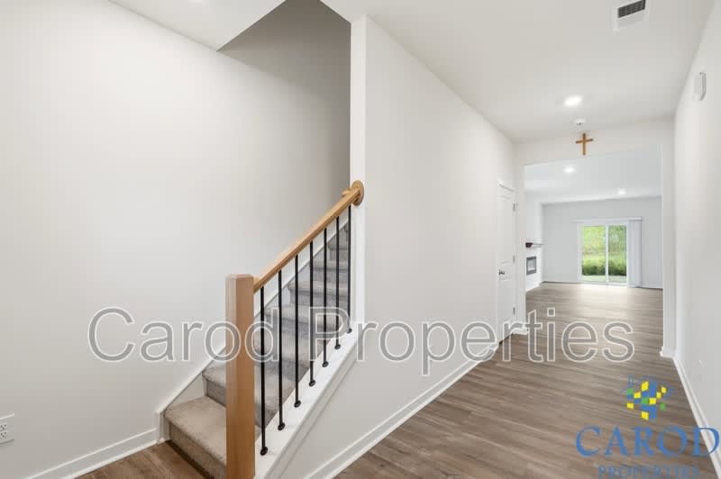 231 Brinkley Dr. – photo 3