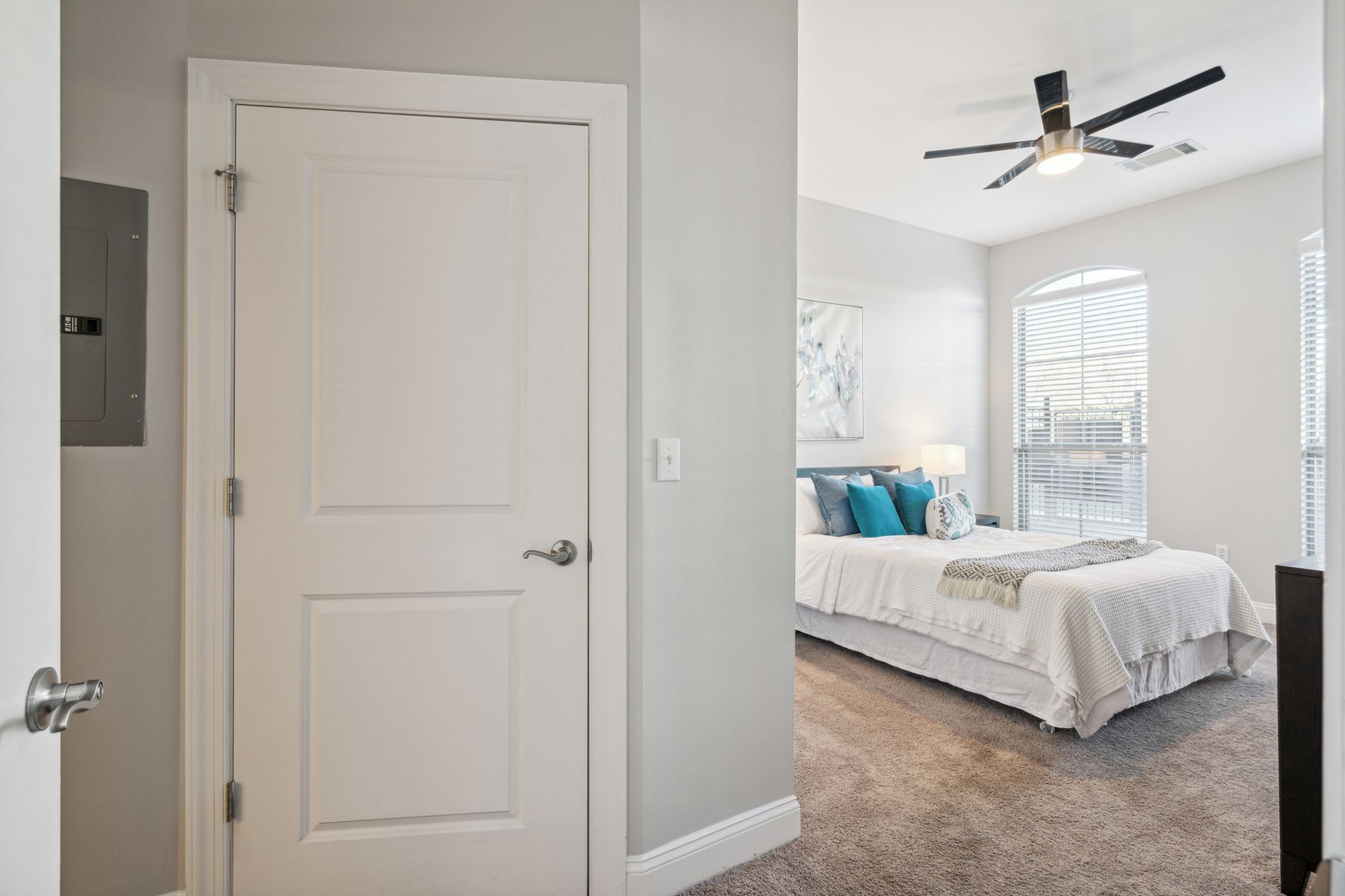 1309 W Wingohocking St – photo 1