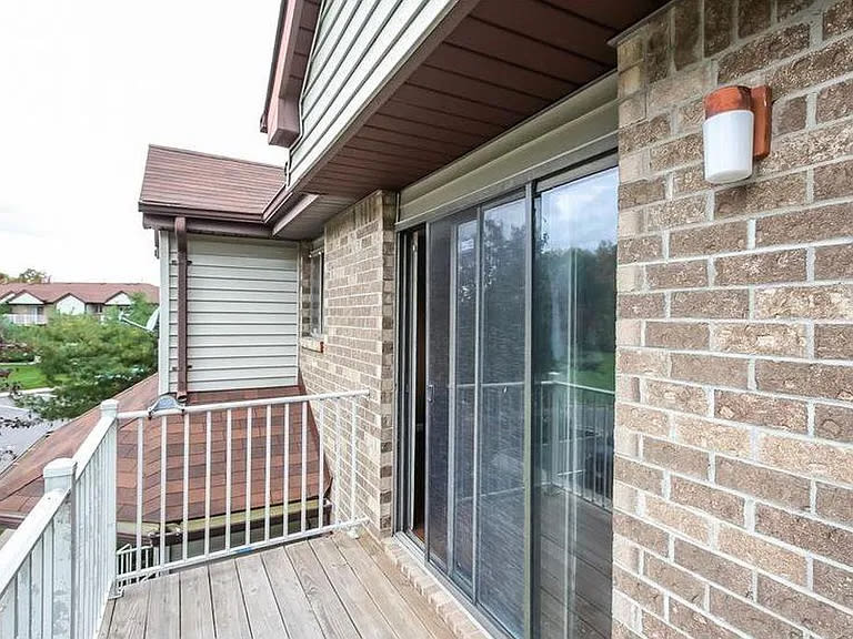 4220 Birchwood Ct – photo 2