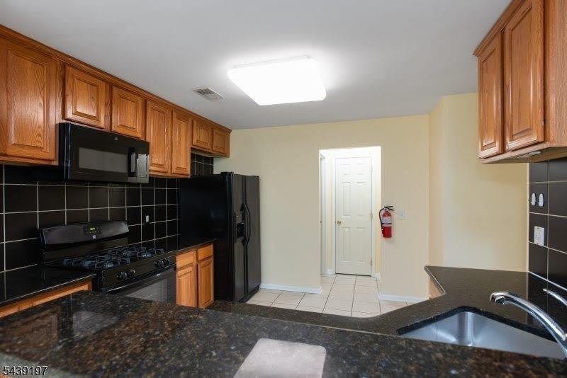 106 Wallace Ct – photo 4
