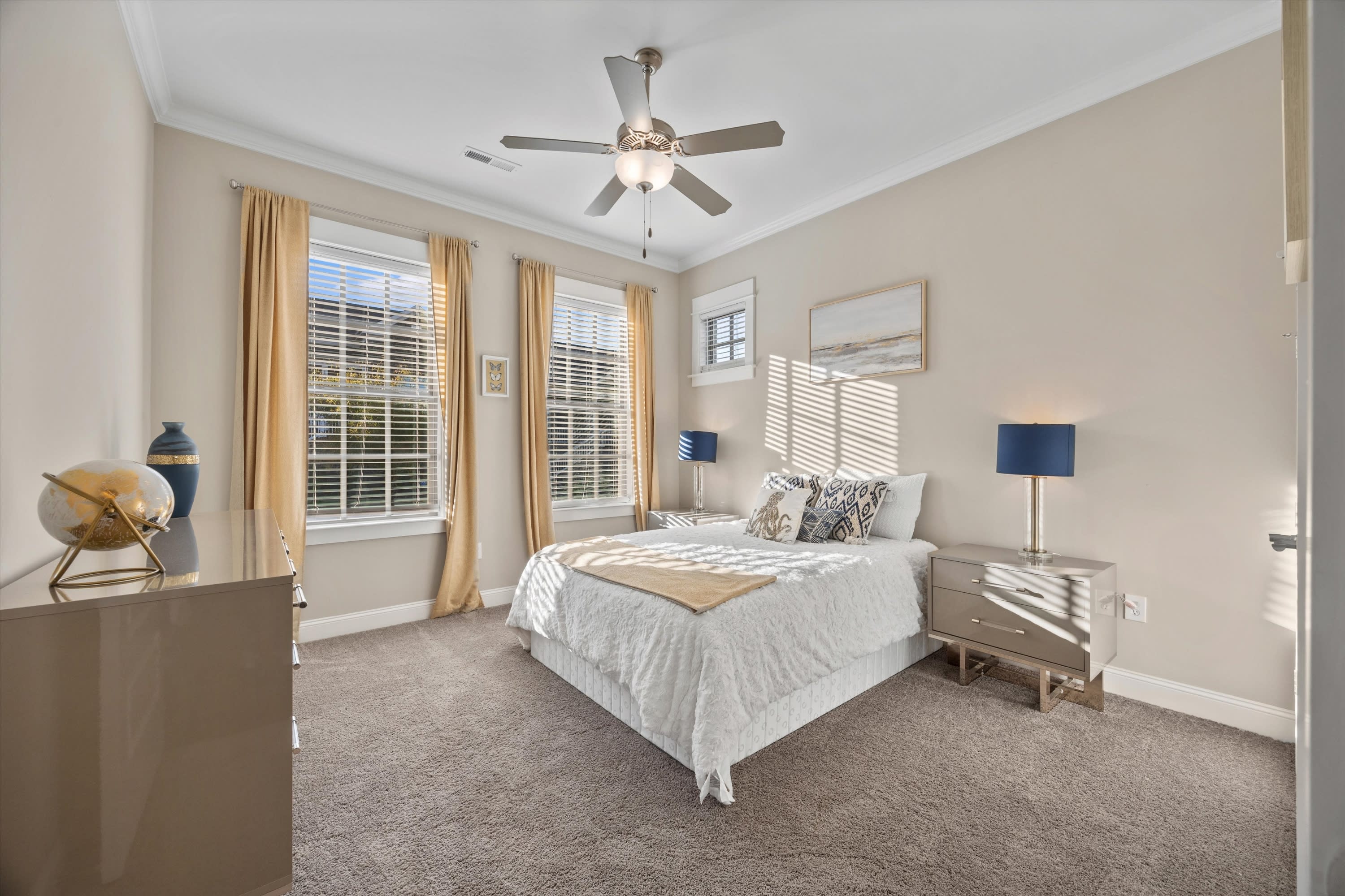 107 Poydras Street – photo 4