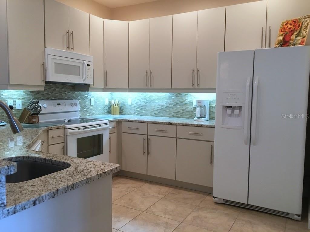6640 7TH AVENUE Circle W – photo 5