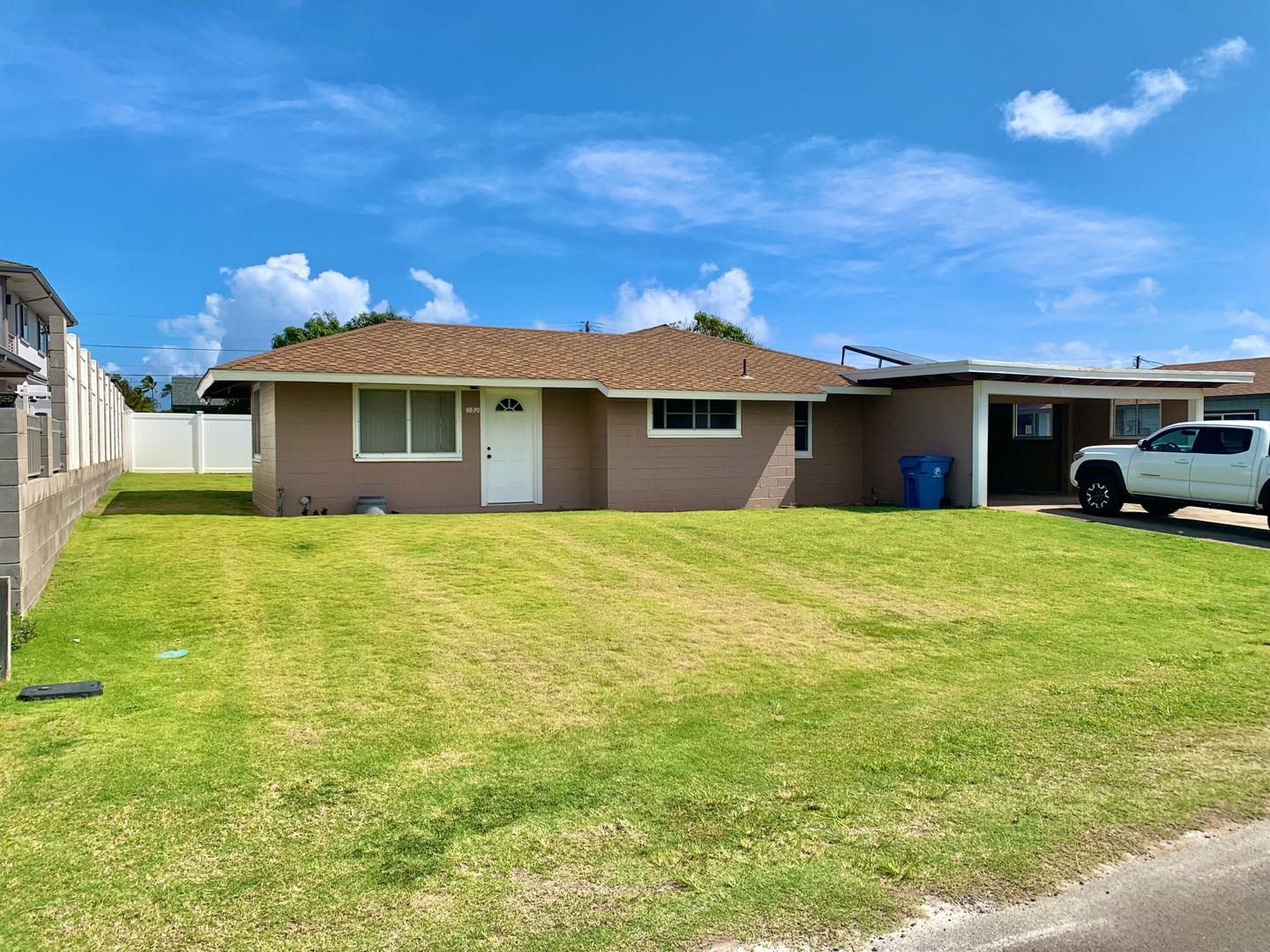 Charming 3 Bedroom / 2 Bath House in Kahului! – photo 1