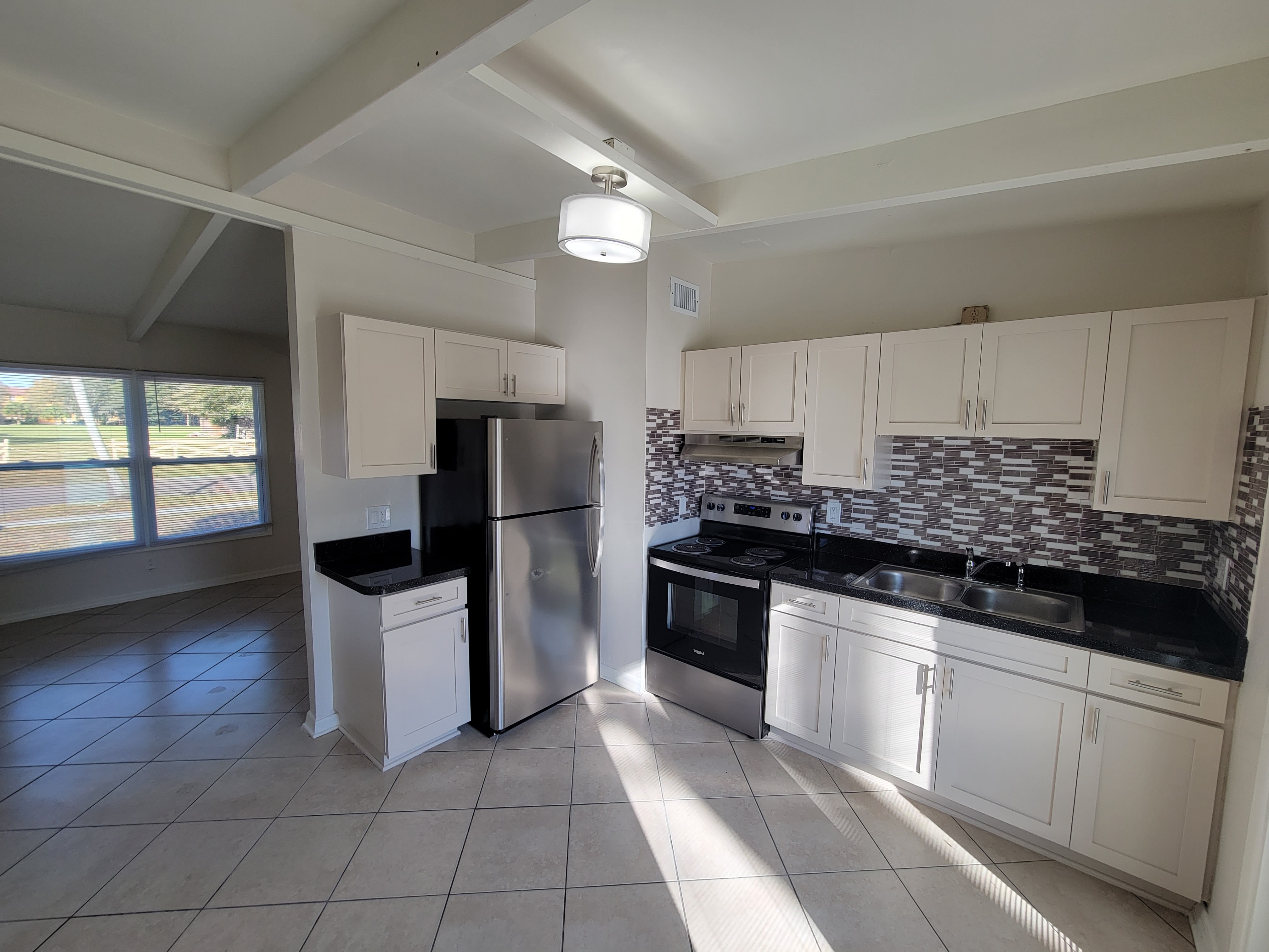 1212 Windermere Way – photo 5