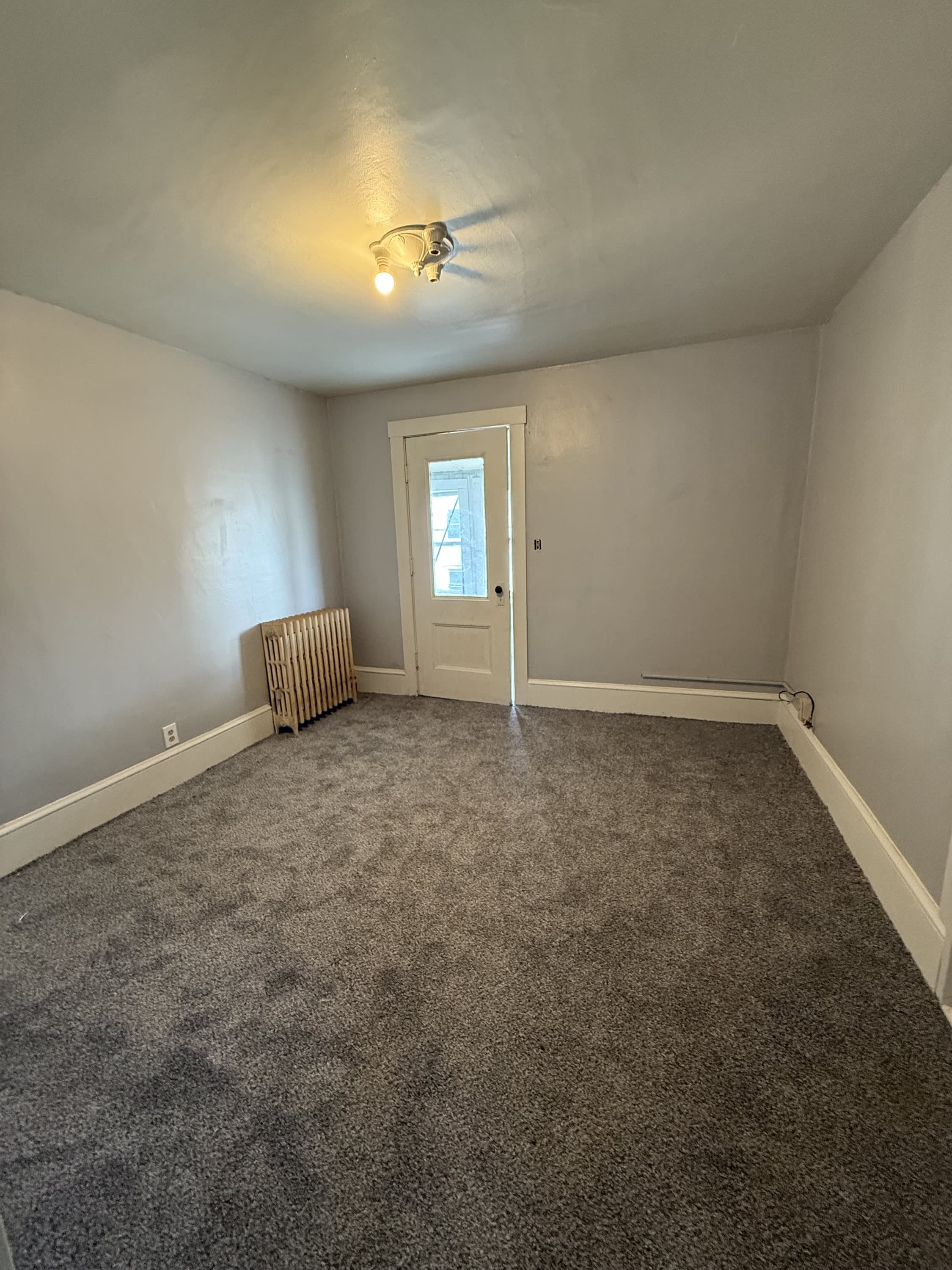 69 Willard Street Unit 3 – photo 2