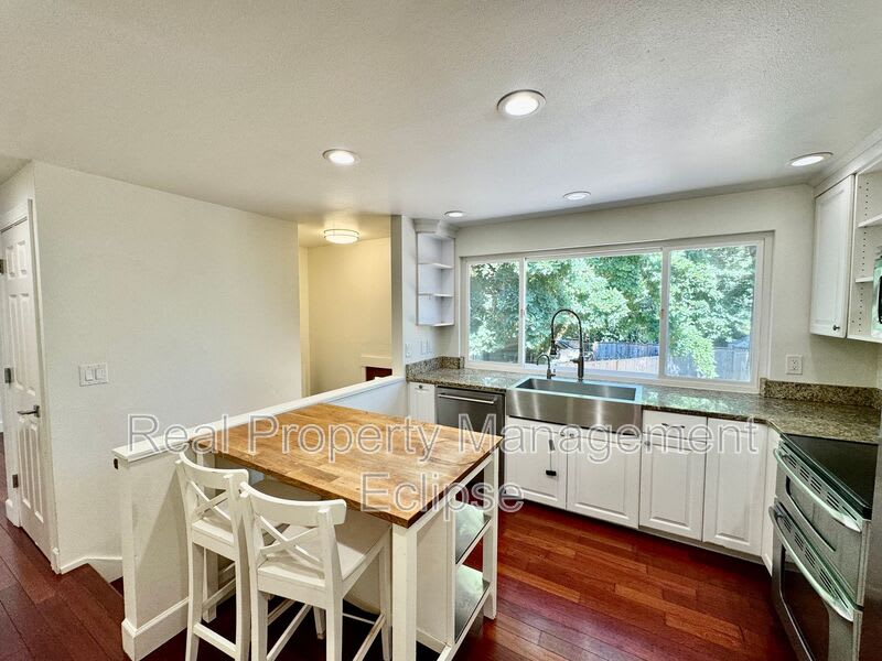 15054 Se Fairwood Blvd – photo 5
