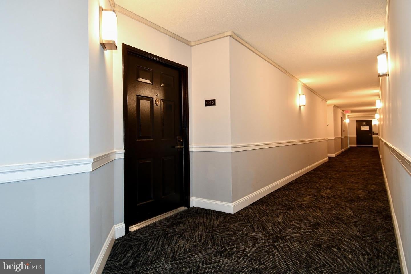 1001 N VERMONT ST #1010 – photo 3