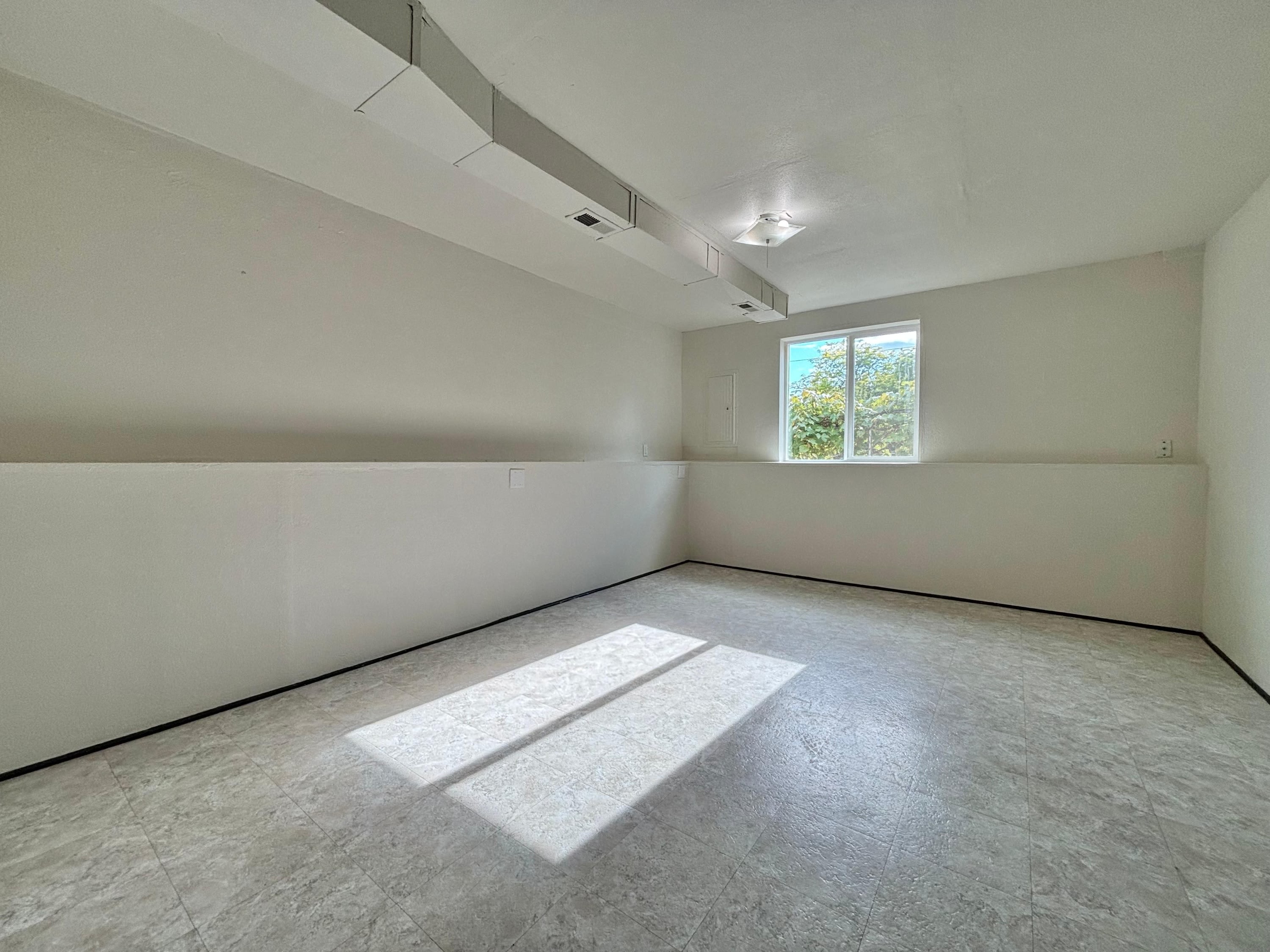 2406 East Empire Avenueunit B – photo 3