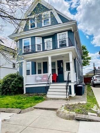 77 Saint Andrew Rd – photo 1