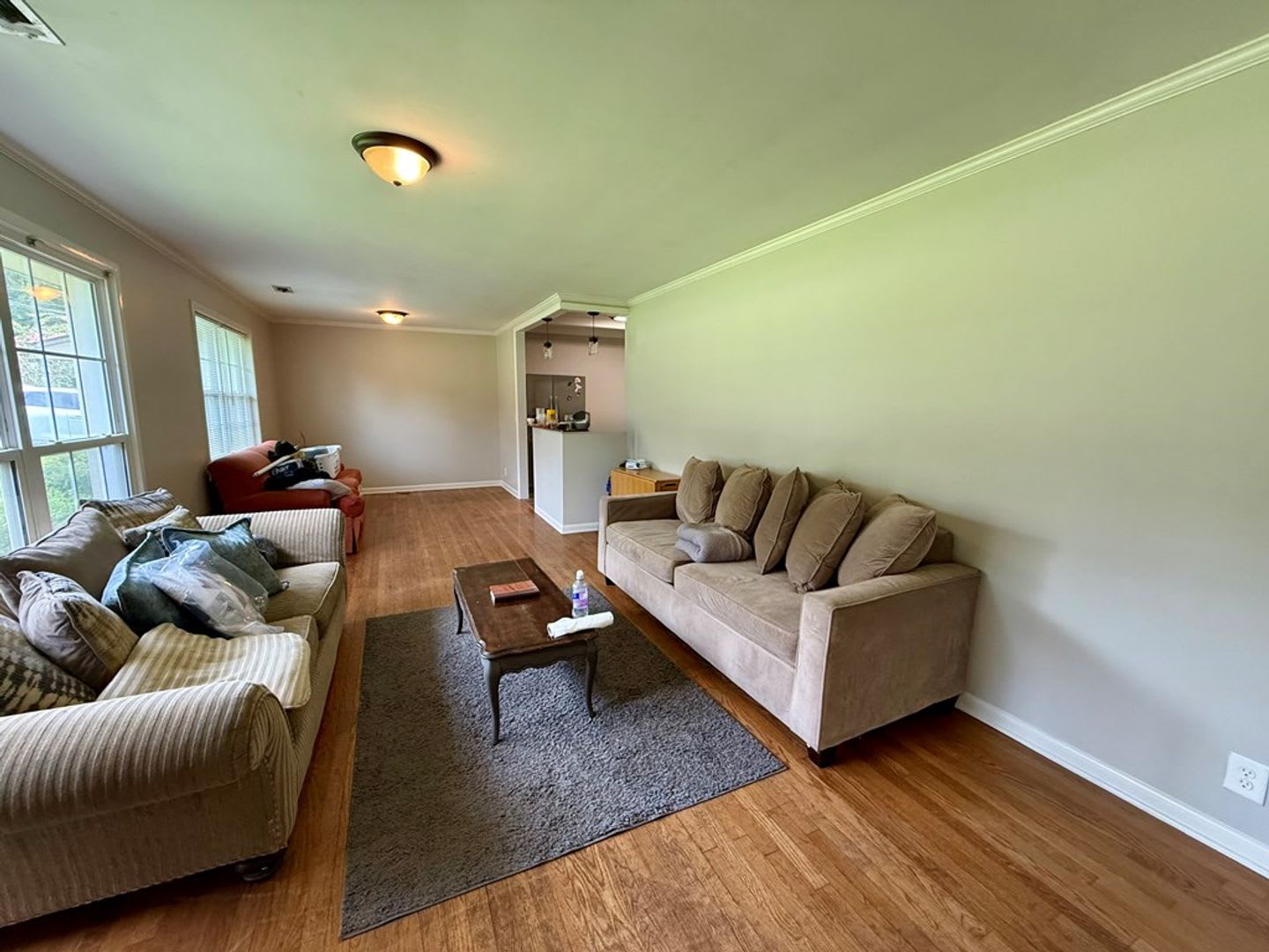 325 Homewood – photo 3