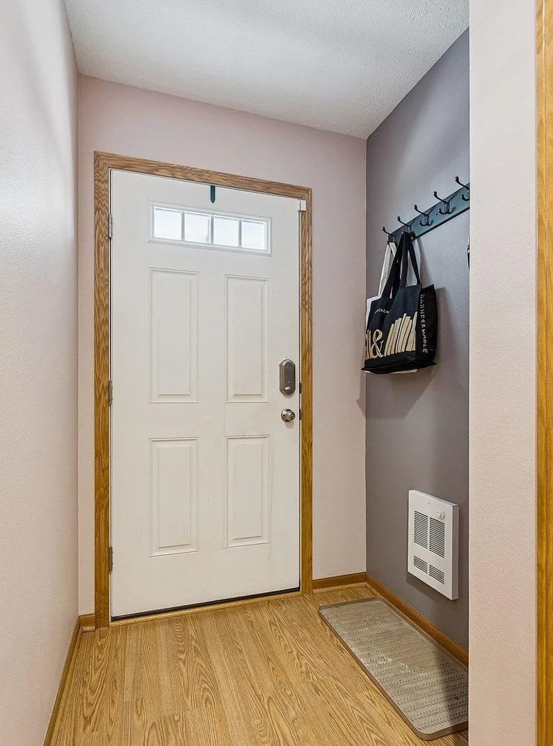 Comfortable 2-Bedroom, 2-Bath Home in the Heart of Millard – photo 3