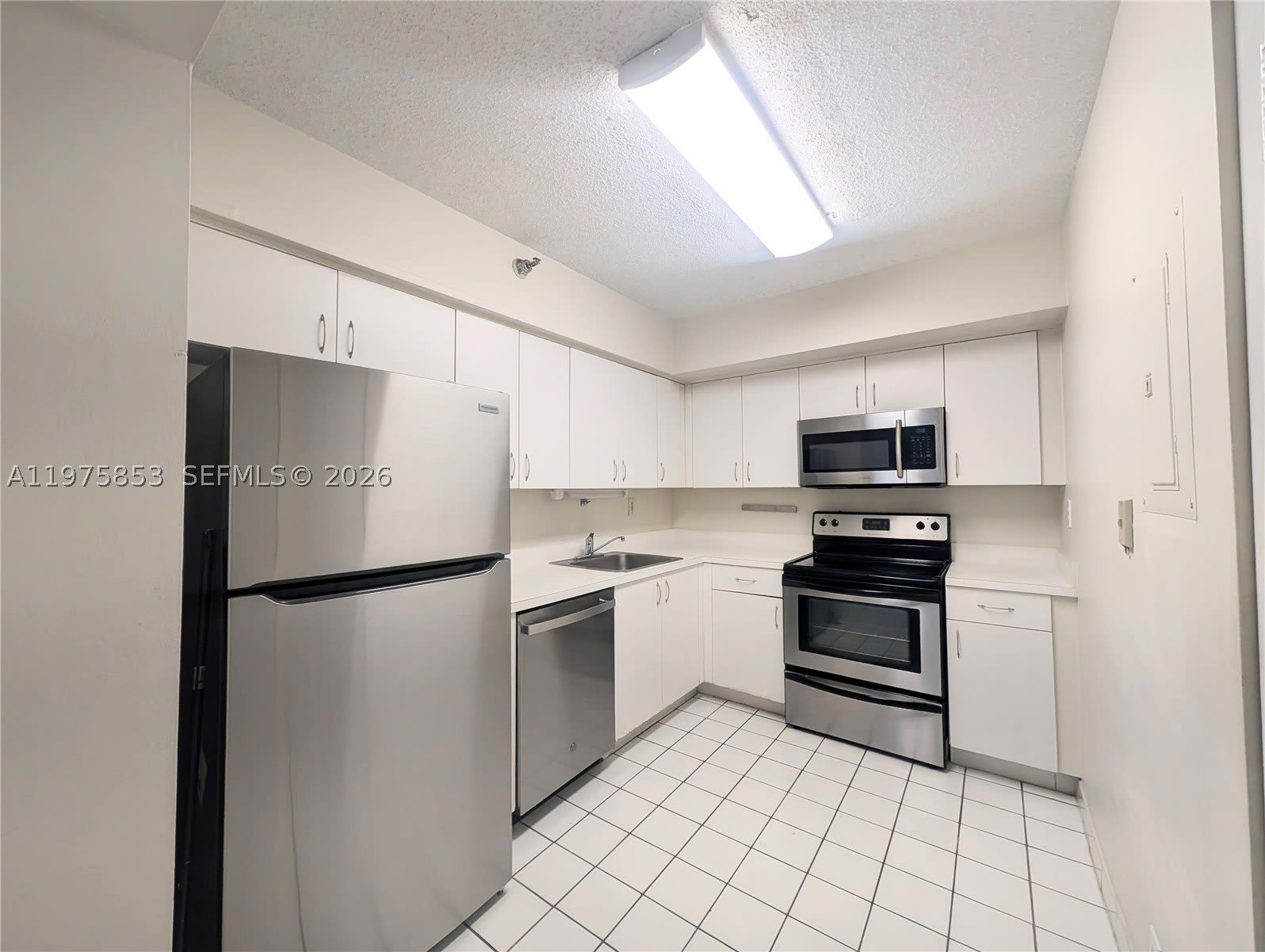 3300 NE 191st St – photo 3