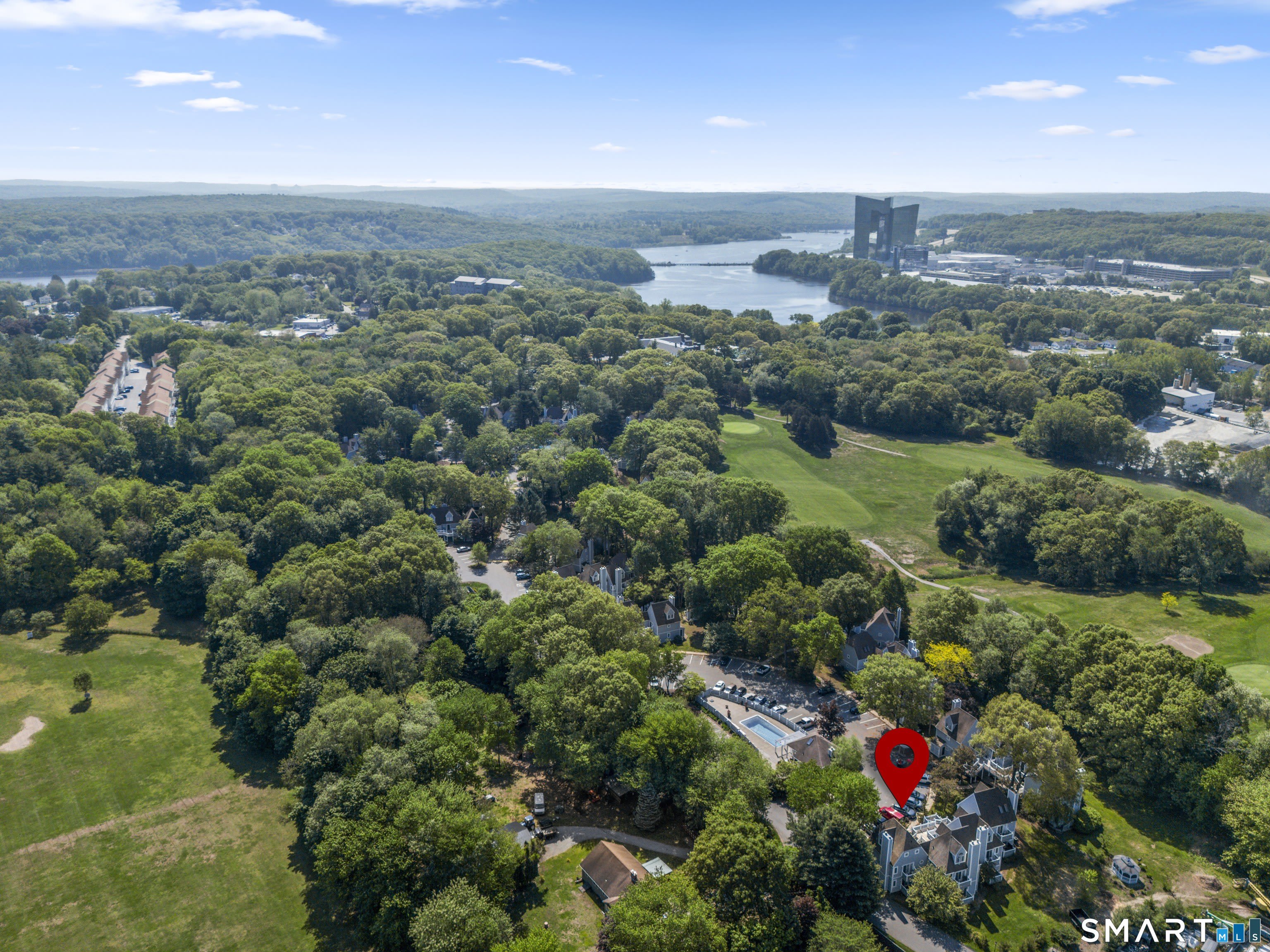 2124 Old Pond Lane – photo 3