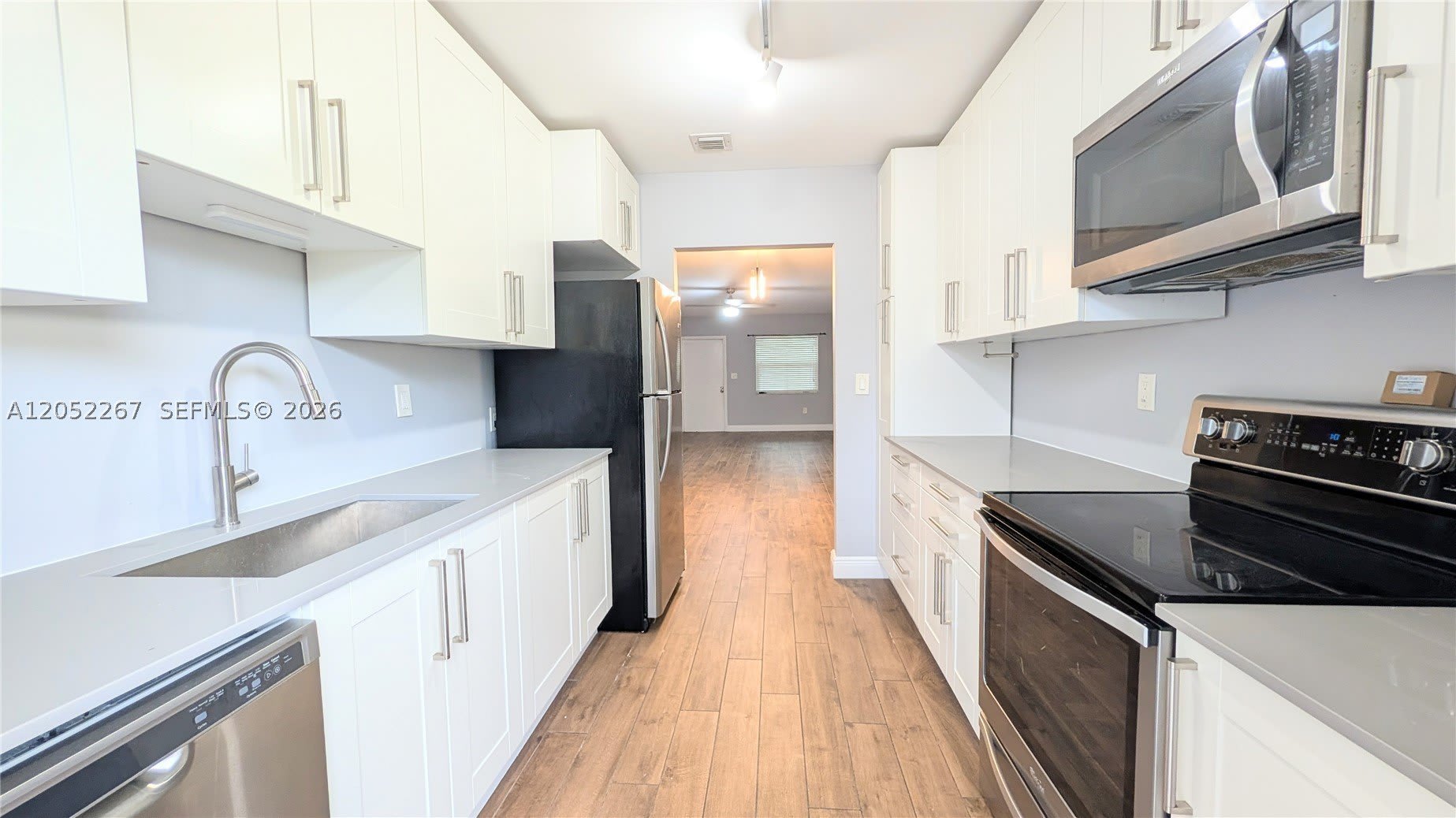 315 Se 23Rd Ave – photo 2
