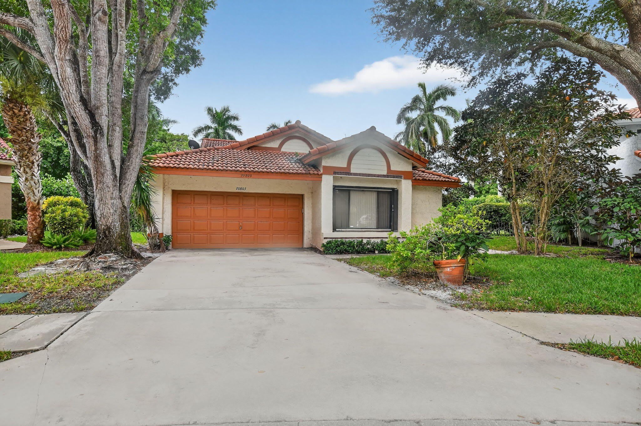 20803 Cabrillo Way – photo 3