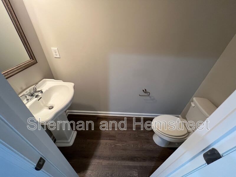 672 Dobhill Lane – photo 5
