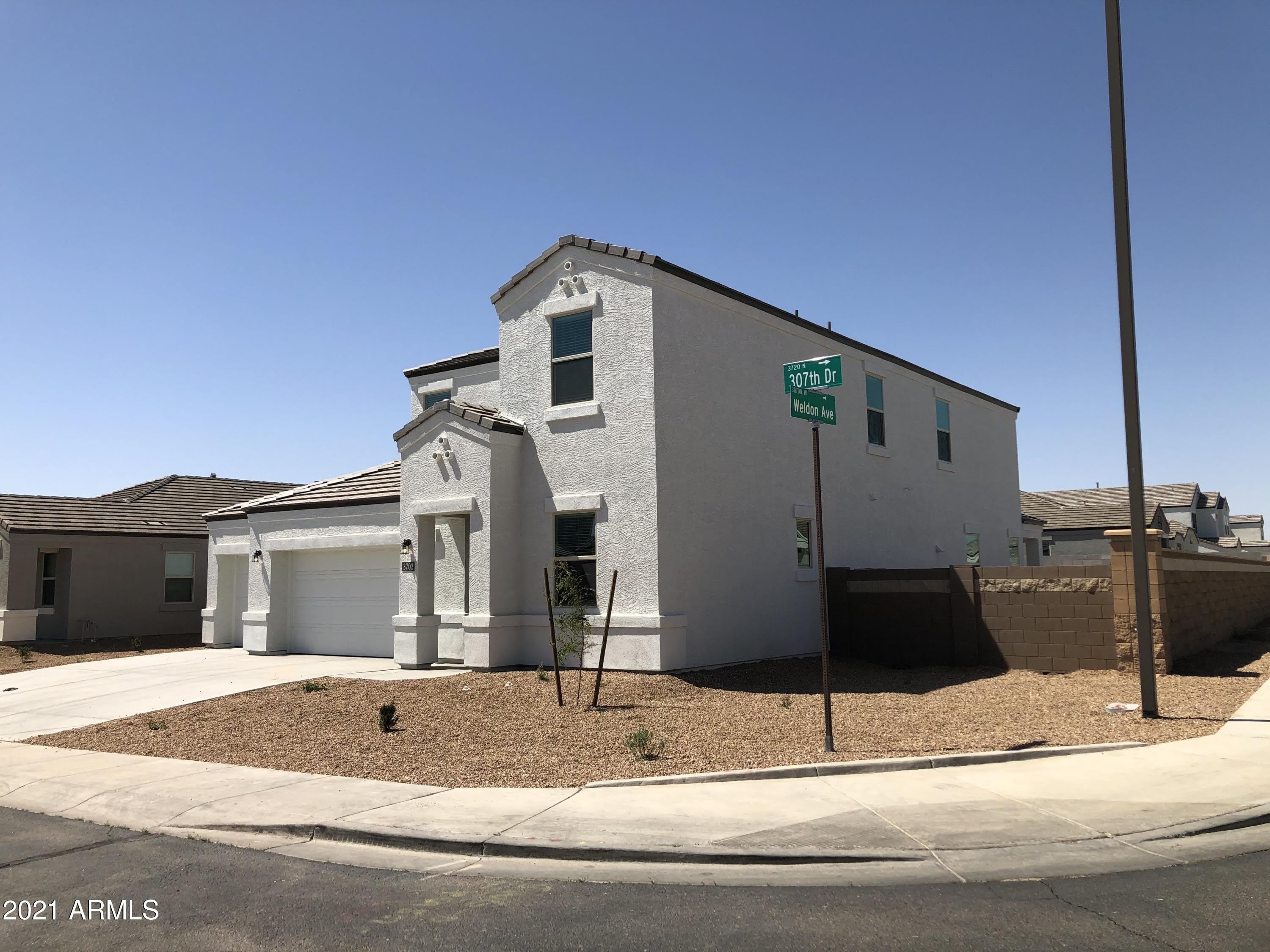 3702 N 307Th Drive – photo 3