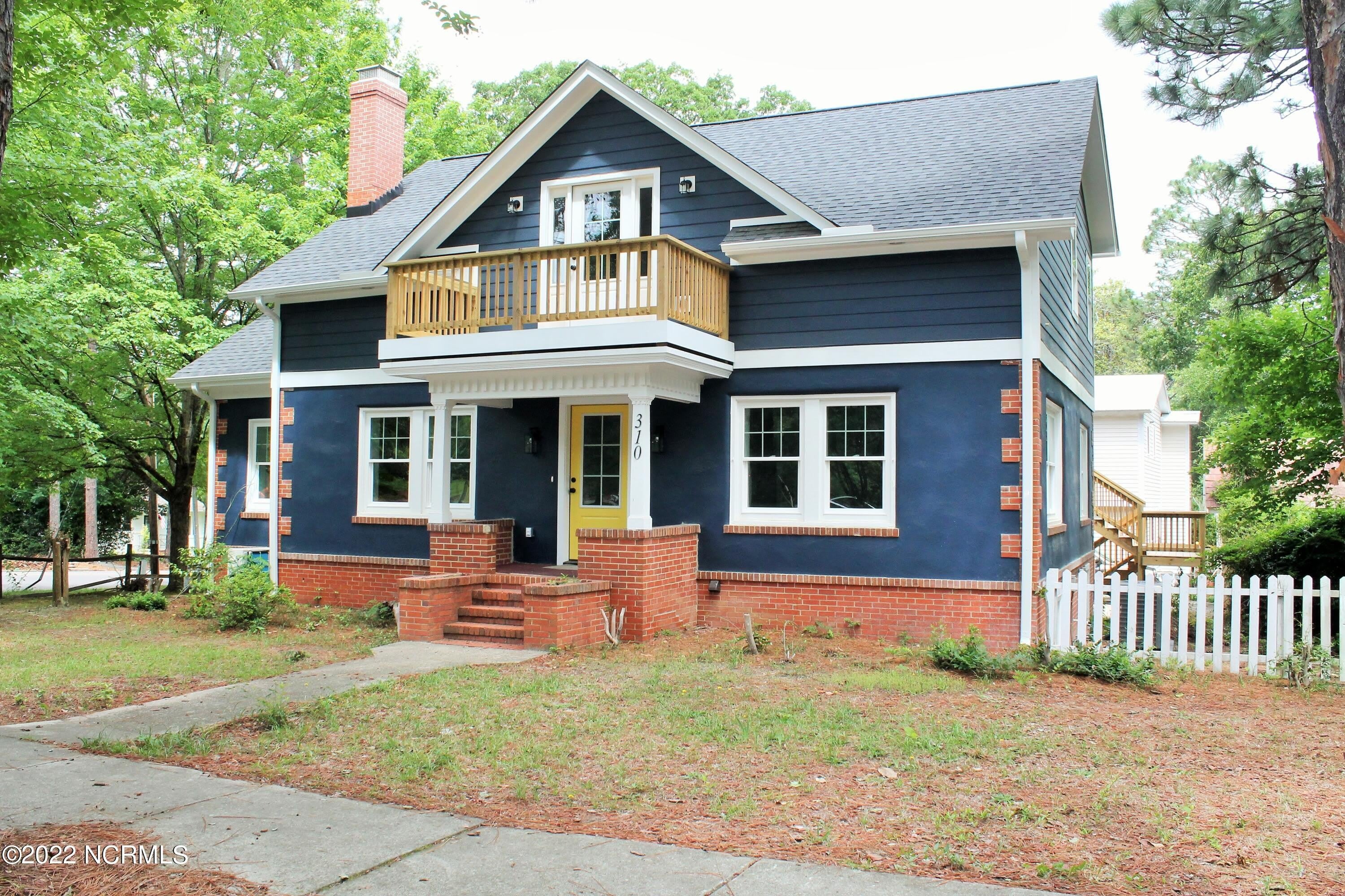310 N May Street – photo 2