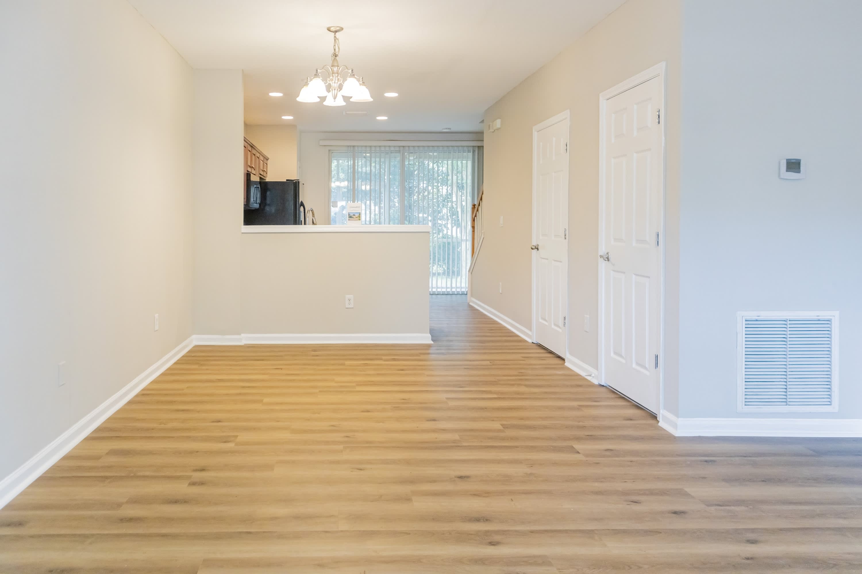 8144 Summerside Circle – photo 4