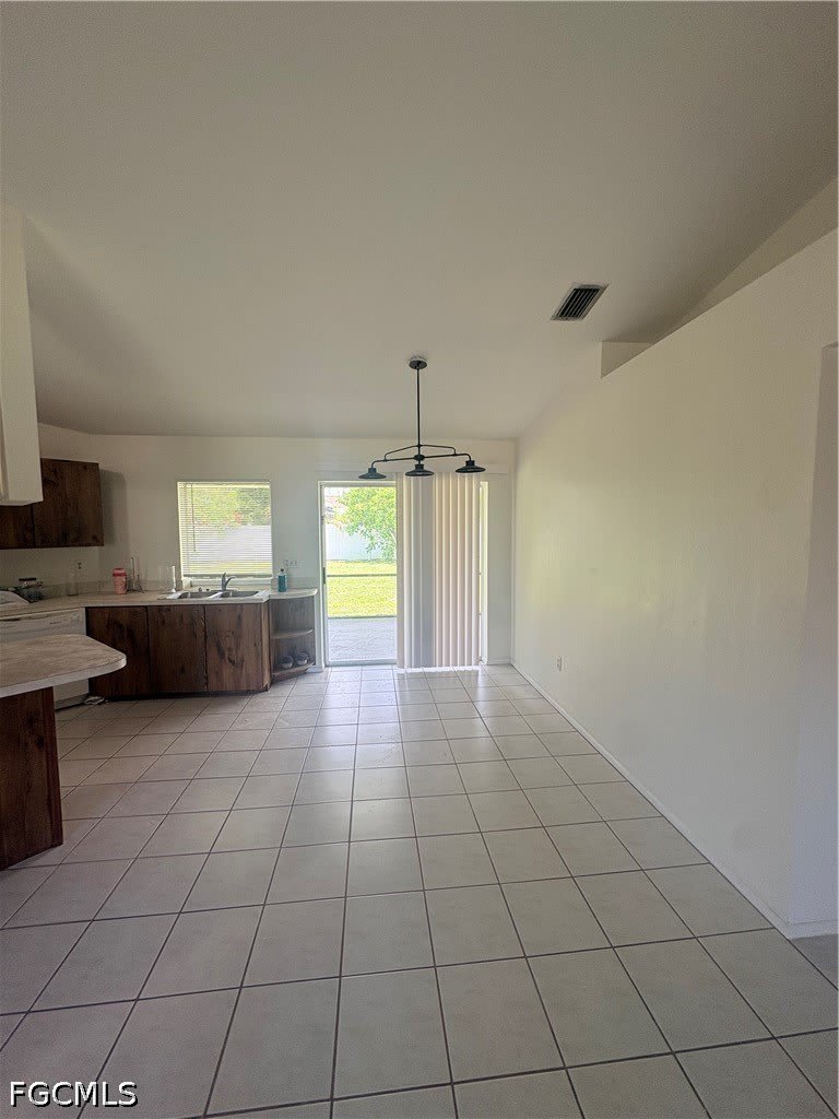 3709 SW 1st Place – photo 5