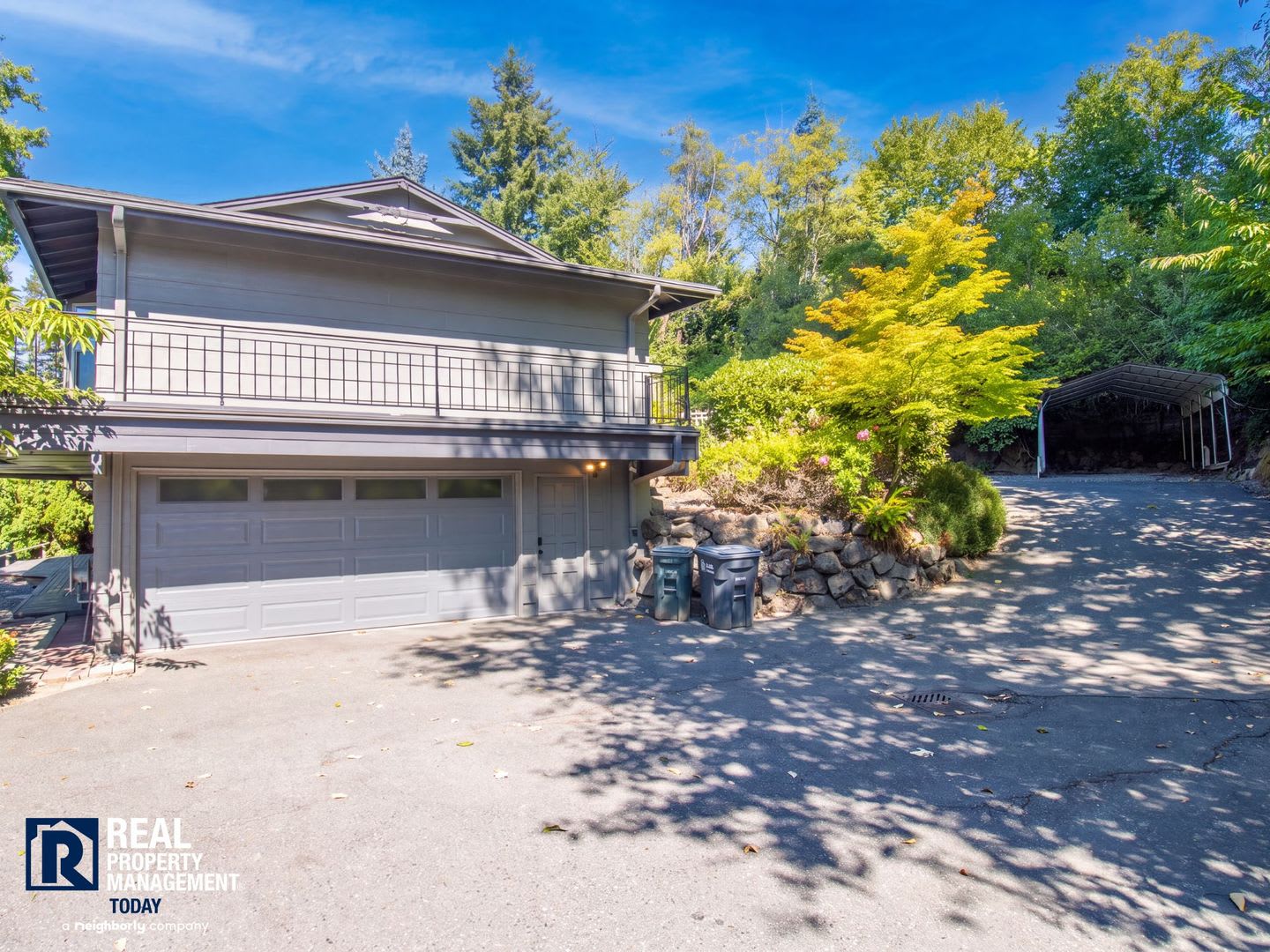 Rare 4-Bedroom Puyallup Home with Full Lower-Level Suite, Updated Kitchen & Balcony! – photo 3