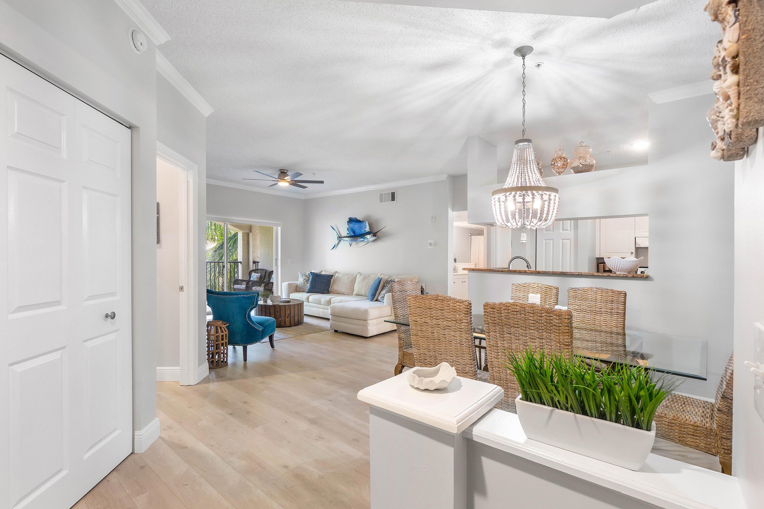 2408 Tuscany Way 2408 – photo 5