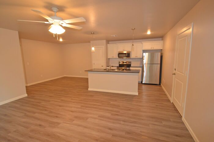 11211 Howard Drive – photo 2