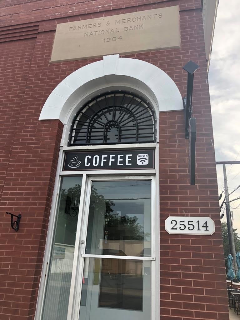 25514 E MAIN ST. – photo 2